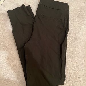 Rw&Co high rise straight legging